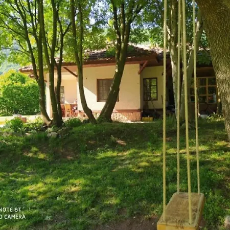 Vodenica Lug * Strmosten