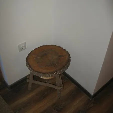 Vodenica Lug * Strmosten