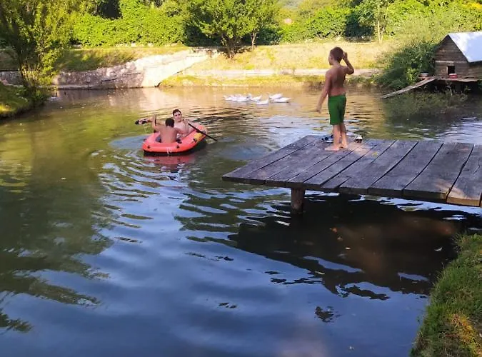 Vodenica Lug * Strmosten